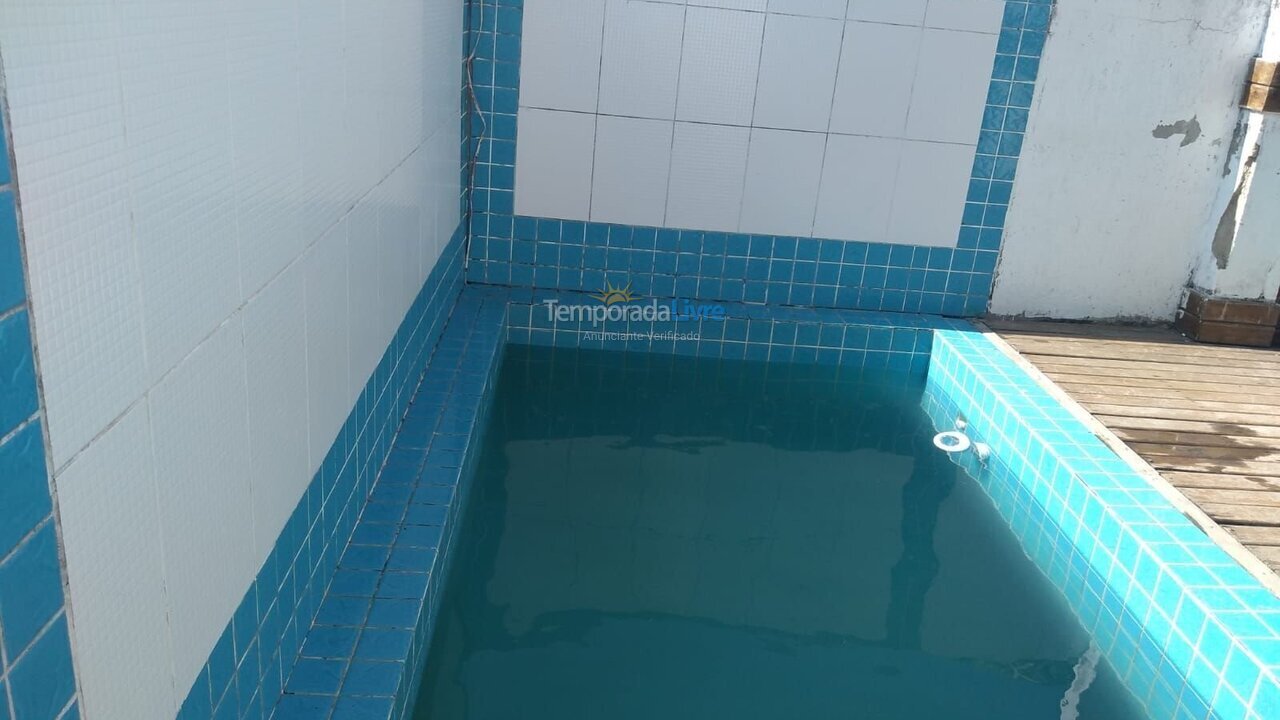 Apartamento para aluguel de temporada em Cabo Frio (Foguete)
