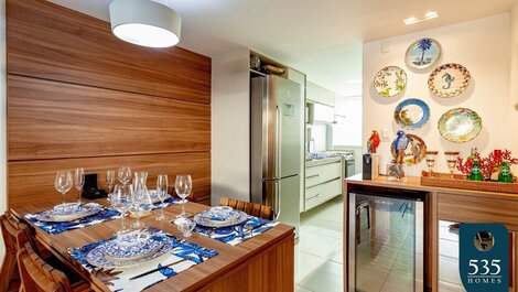 LUJO Hermoso Pueblo en Condominio en Praia de Itacimirim 4 suites
