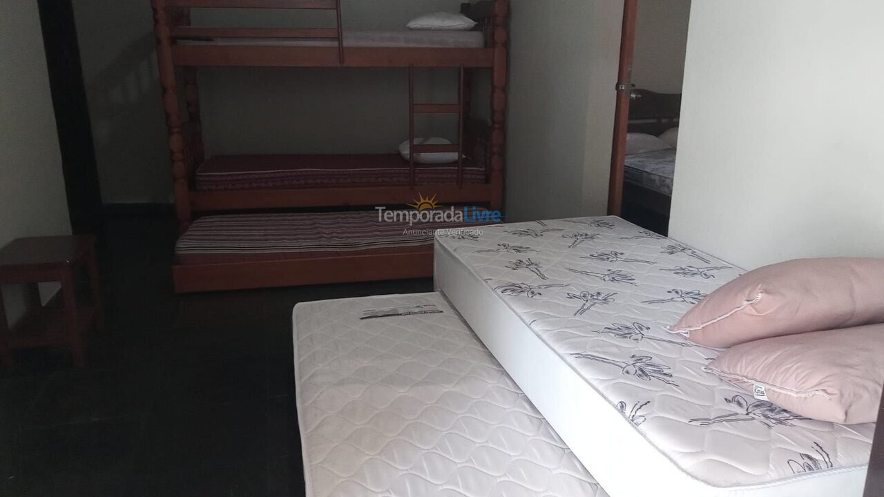 Apartamento para aluguel de temporada em Arraial do Cabo (Praia dos Anjos)