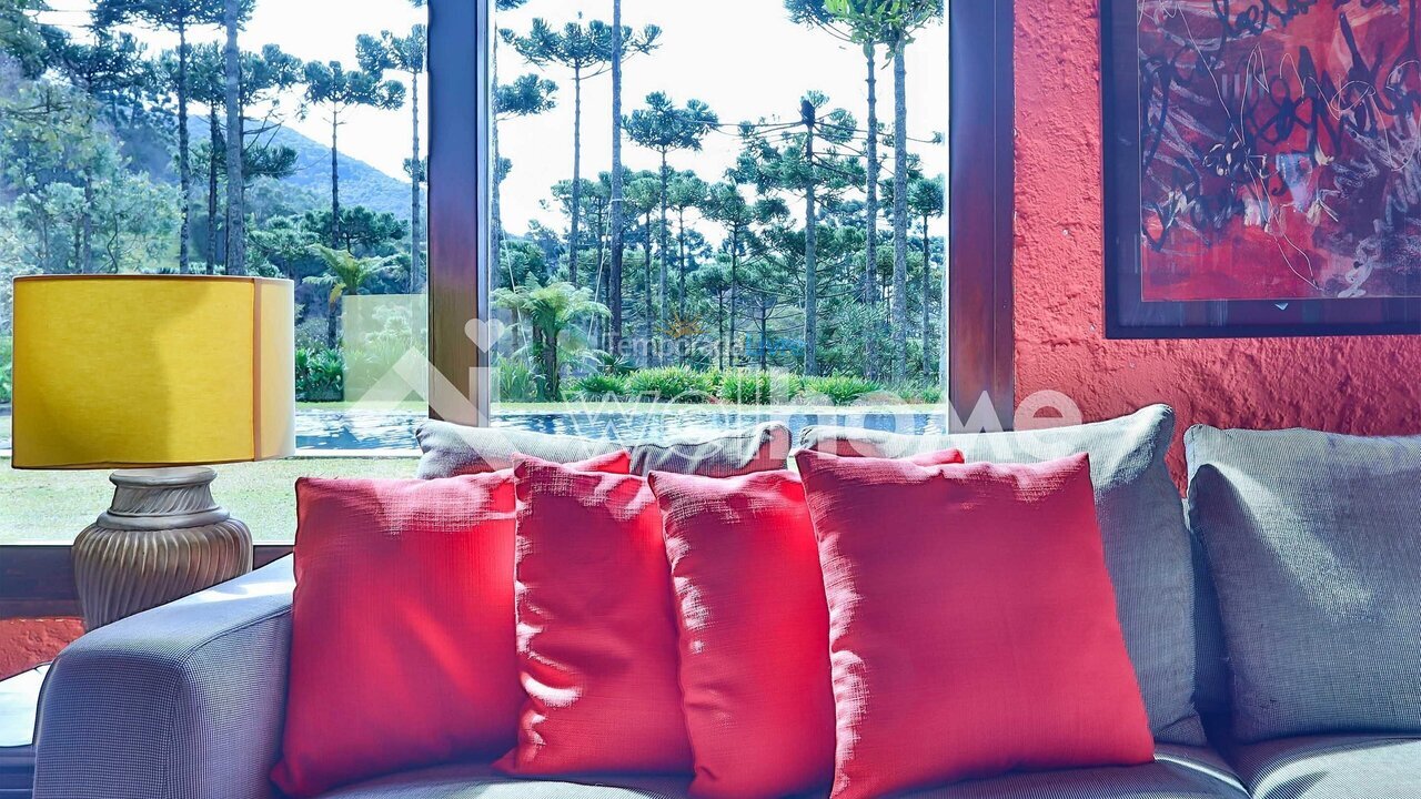 Casa para aluguel de temporada em Campos do Jordão (Campos do Jordão)