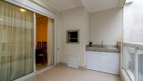 188 - Excelente apartamento de 03 habitaciones, a 100m de la playa de 04 Ilhas,...