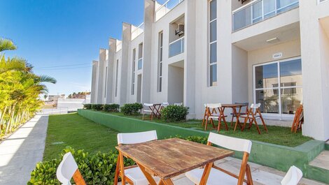 Triplex with hydromassage on the balcony in Porto das Dunas by Carpediem