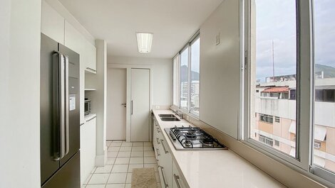 Cobertura de luxo com 3 suítes e uma piscina no Leblon