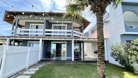 148 - Beautiful townhouse by the sea in Mariscal