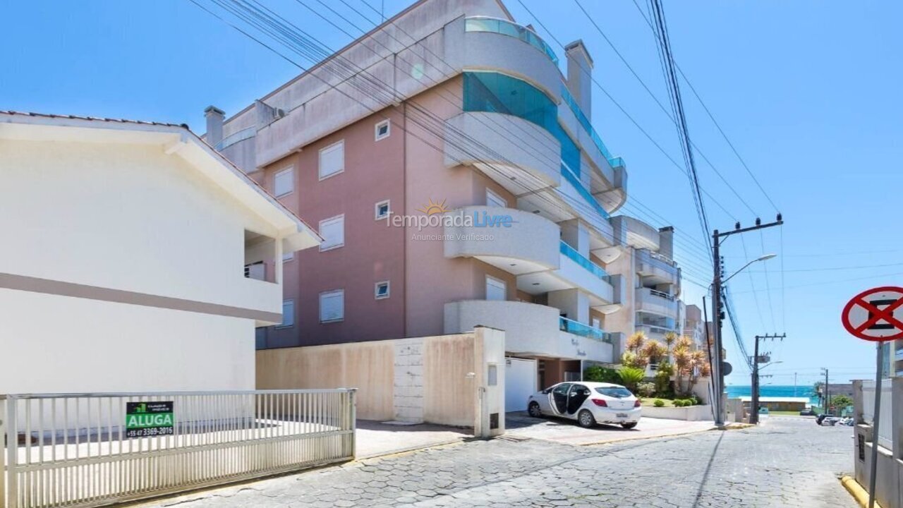 Apartamento para aluguel de temporada em Bombinhas (Praia de Bombas)