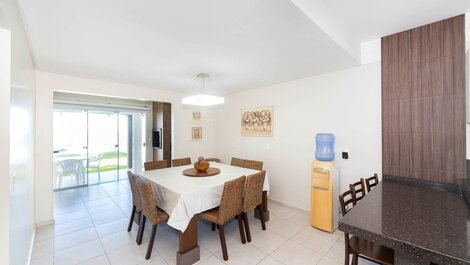 Fabulous House Facing the Sea 4 Bedrooms, in Bombinhas - SC!