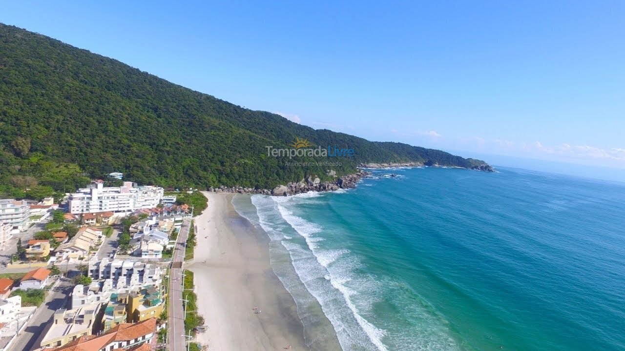 Casa para alquiler de vacaciones em Bombinhas (Praia de Bombas)