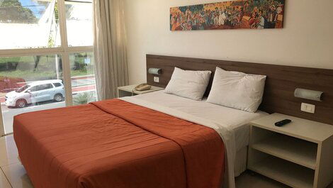 Bedroom and living room, facing the sea in Tambaú