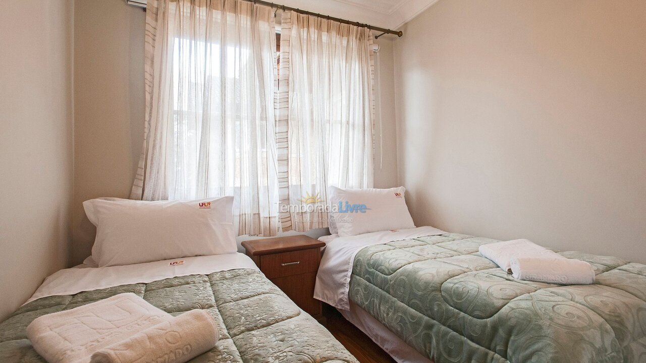 Apartamento para aluguel de temporada em Gramado (Centro)