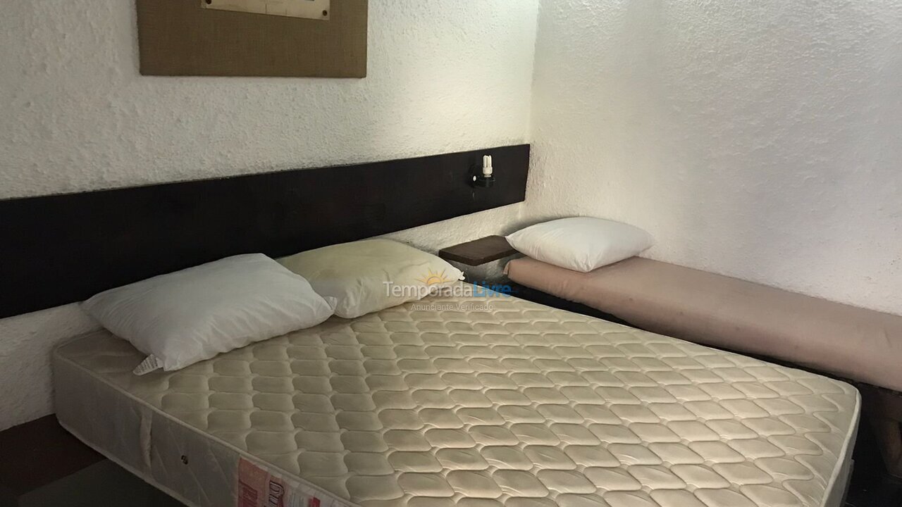 Apartamento para aluguel de temporada em Cabo Frio (Gamboa)