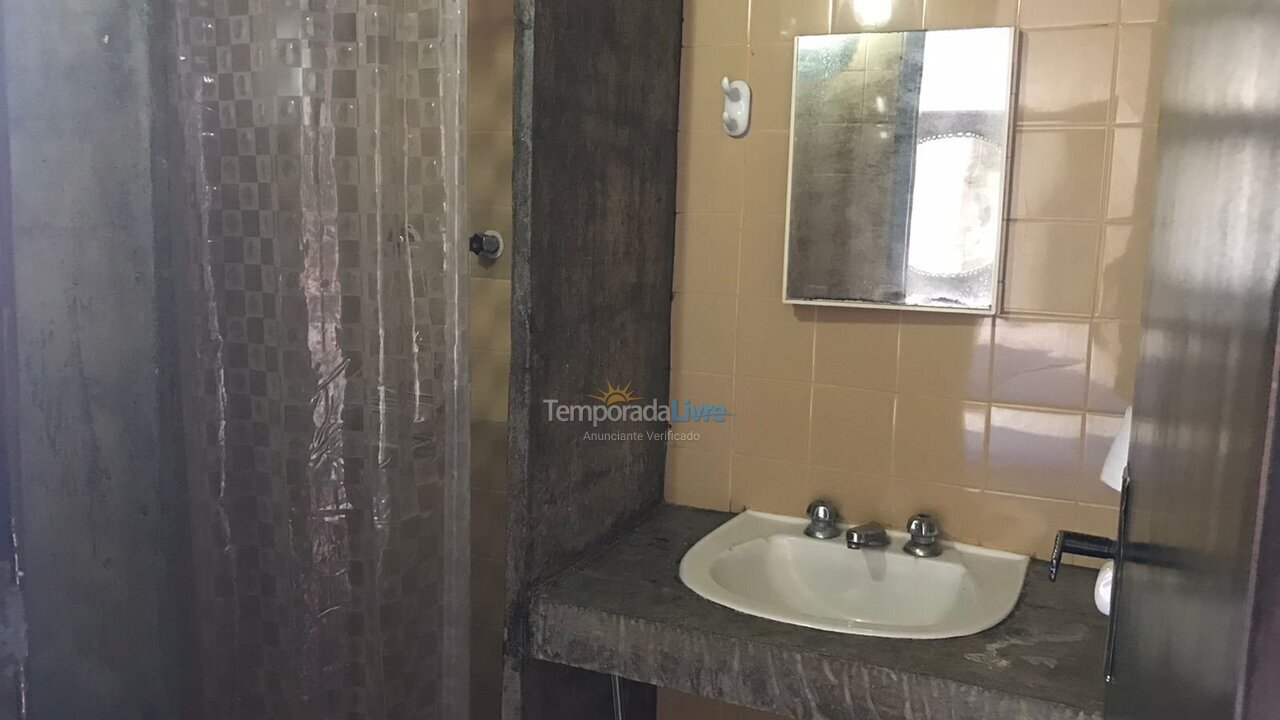 Apartamento para aluguel de temporada em Cabo Frio (Gamboa)