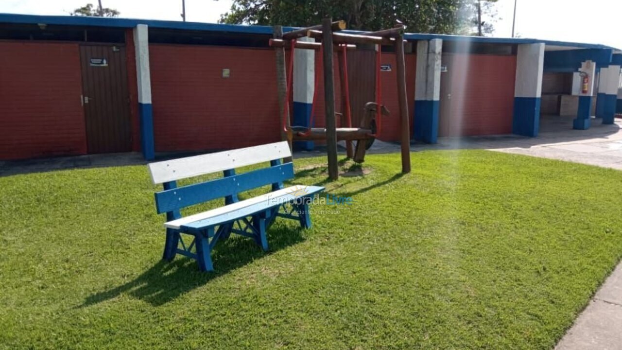 Apartamento para aluguel de temporada em Cabo Frio (Gamboa)