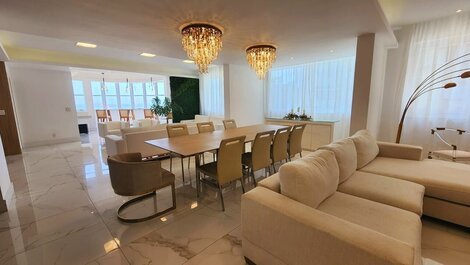 LUXOBRASIL #RJ38 Copacabana Apartment 03 Bedrooms Oceanfront...