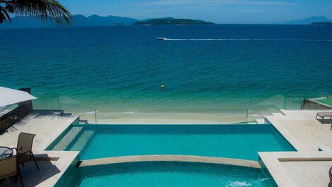 Casa para alugar em Angra dos Reis - Ponta da Mombaça