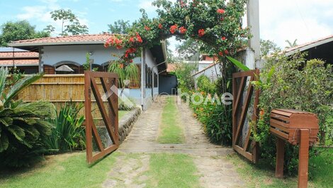 Hermosa casa en Condominio Praia de Itamambuca- Ubatuba