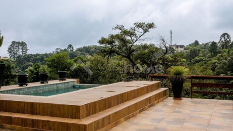 Casa com lareira em Campos do Jordão