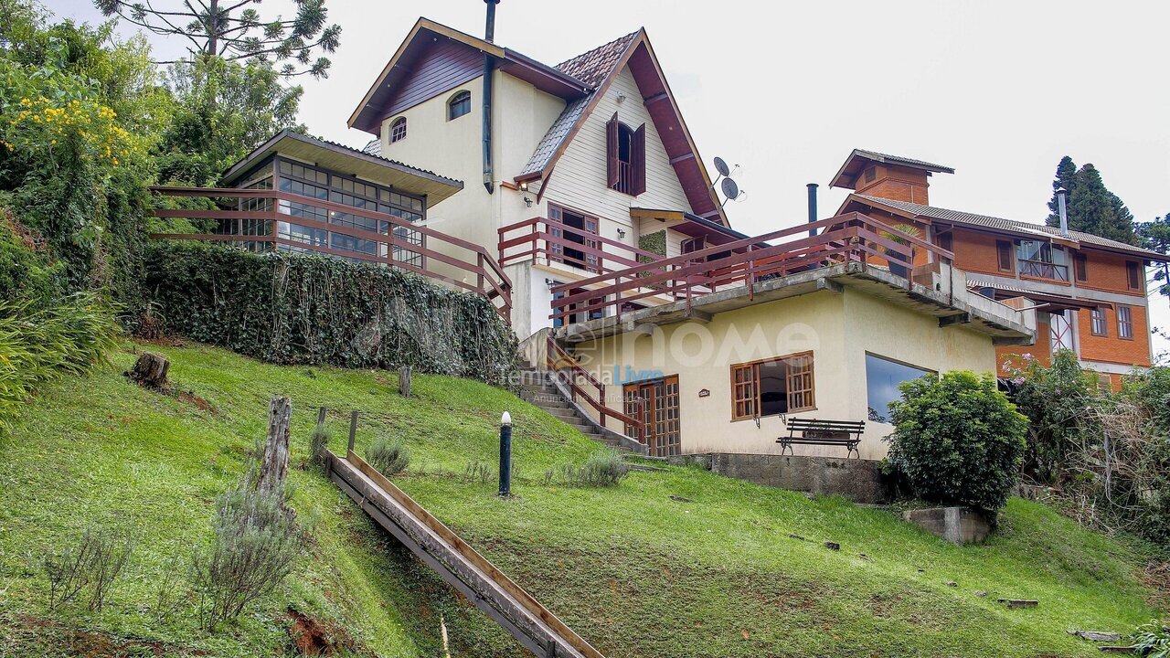Casa para aluguel de temporada em Campos do Jordão (Alto do Capivari)