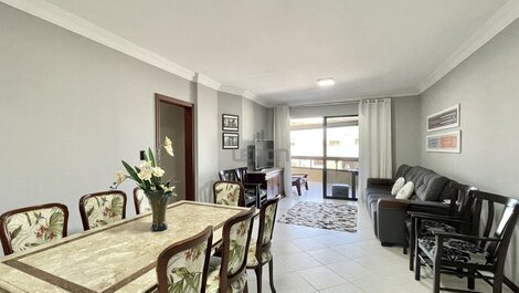 266 - Beautiful apartment with 3 bedrooms and sea views in Bombas on Avenida