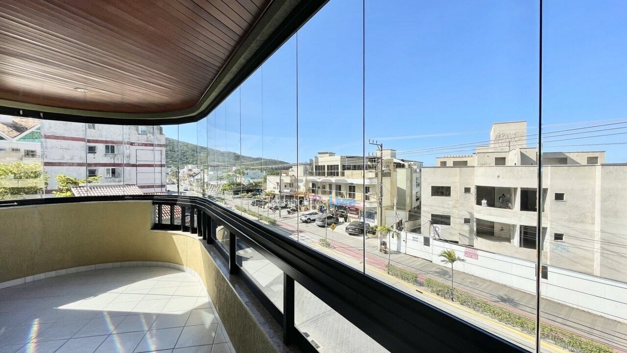 Apartment for vacation rental in Bombinhas (Praia de Bombas)