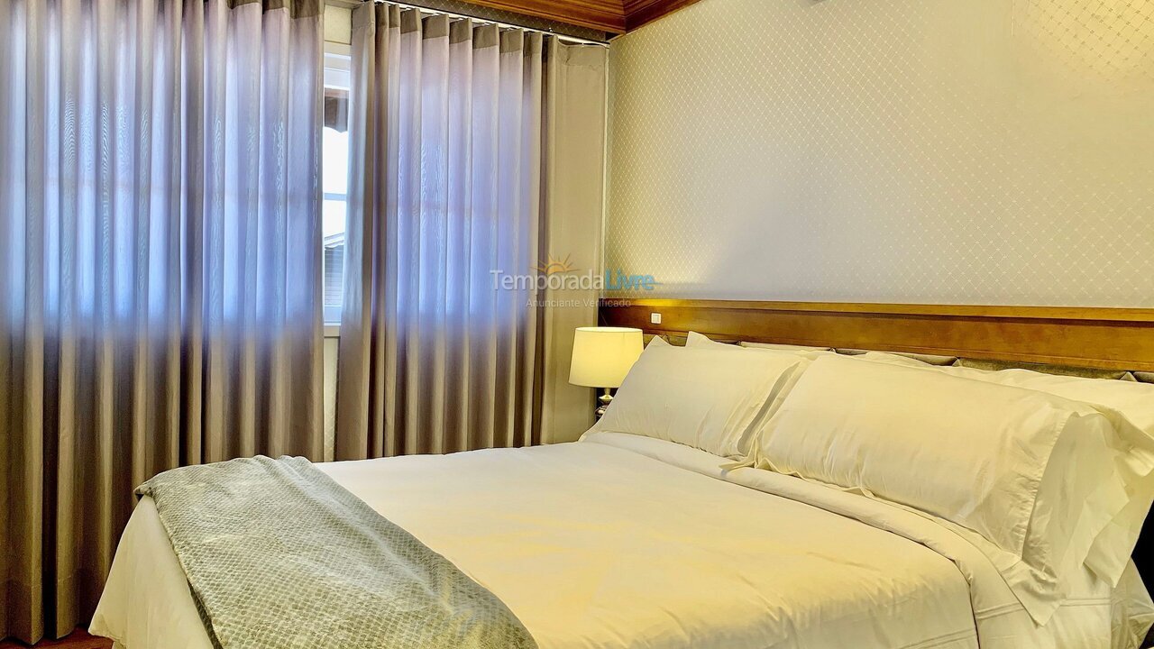 Apartamento para aluguel de temporada em Gramado (Centro)