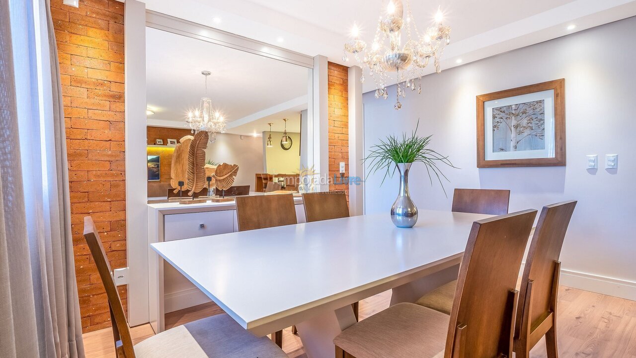 Apartamento para aluguel de temporada em Gramado (Avenida Central)