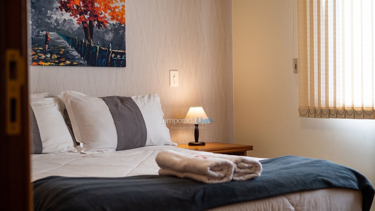 Apartamento para aluguel de temporada em Gramado (Centro)