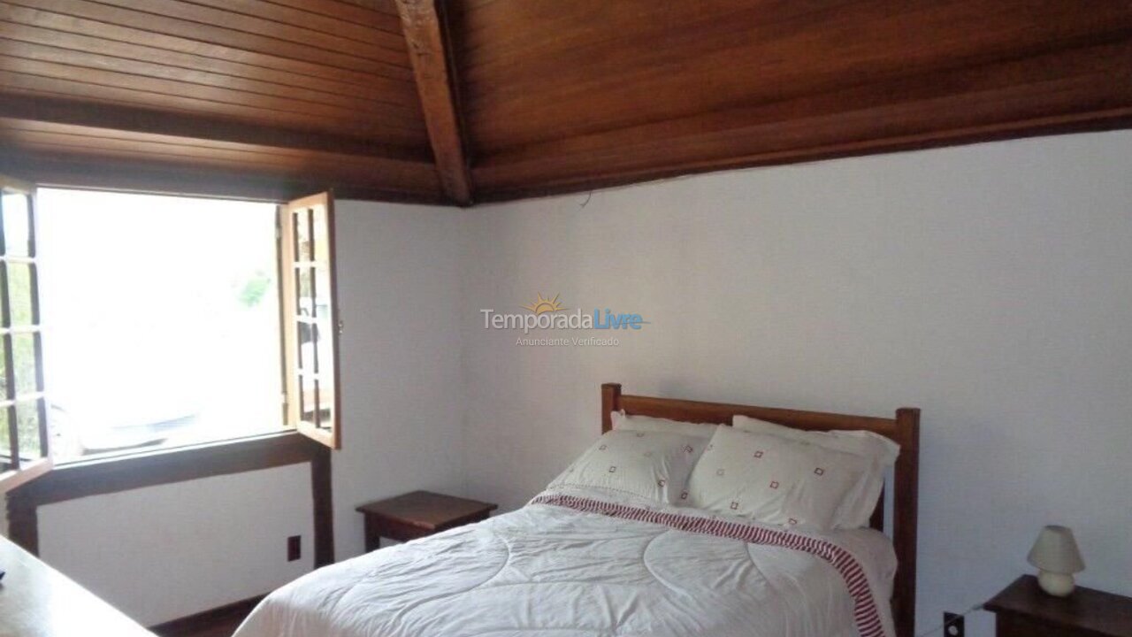 Casa para alquiler de vacaciones em Petrópolis (Sardoal)