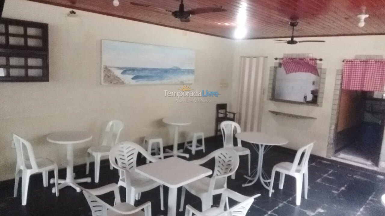 Apartamento para aluguel de temporada em Armação dos Búzios (Geribá)