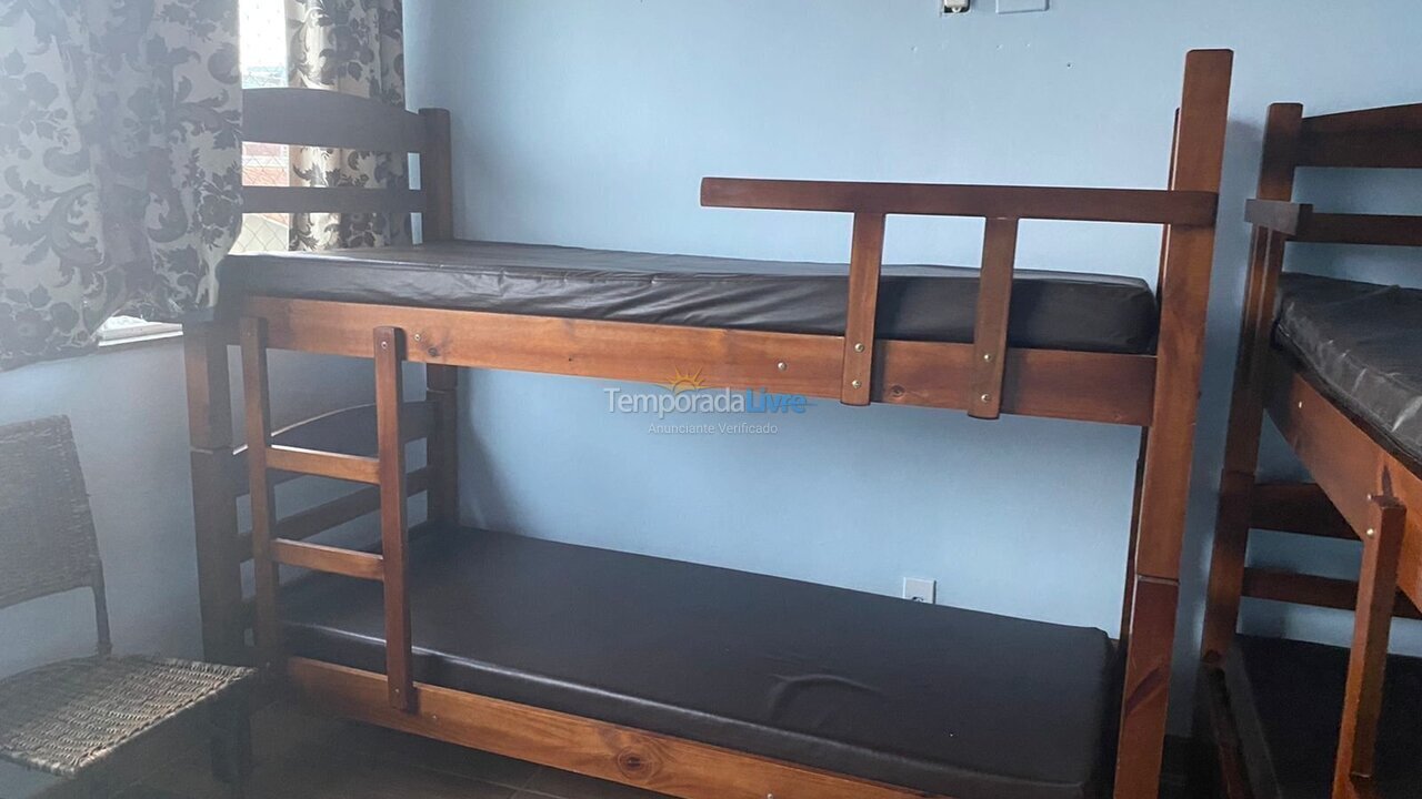 Apartamento para aluguel de temporada em Cabo Frio (Vila Nova)