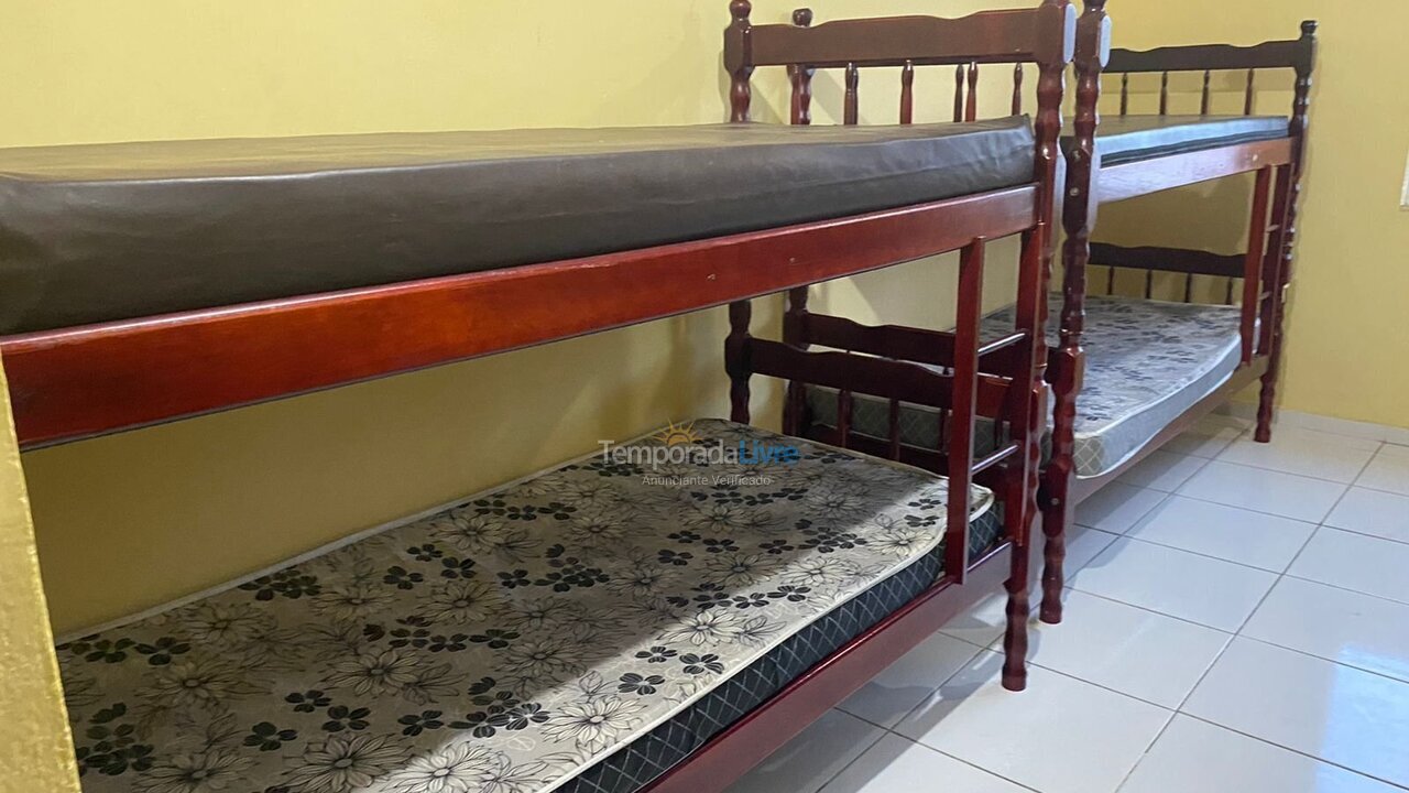 Apartamento para aluguel de temporada em Cabo Frio (Vila Nova)