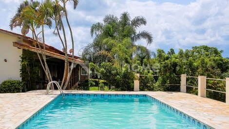 Finca con cancha y piscina en Valinhos