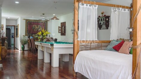 Casa com piscina e ofurô em São Paulo Capital