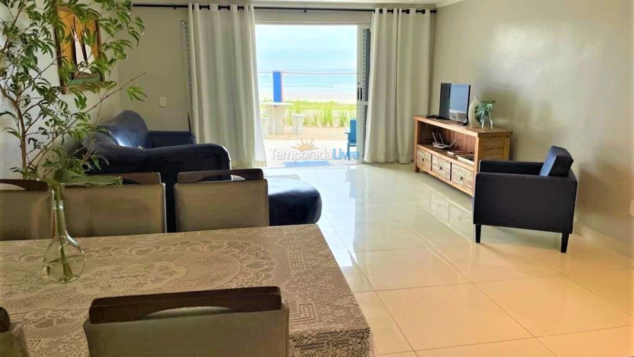 Casa para alquiler de vacaciones em Bombinhas (Praia de Bombas)