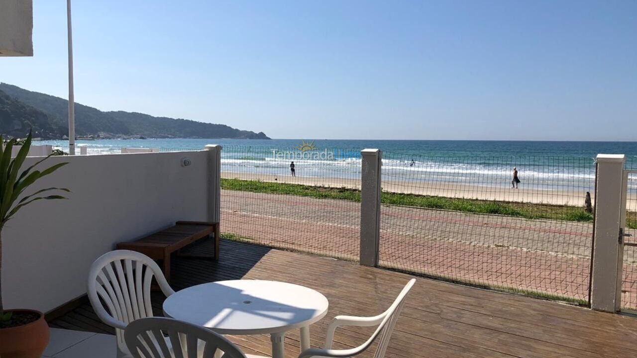 Casa para alquiler de vacaciones em Bombinhas (Praia de Bombas)