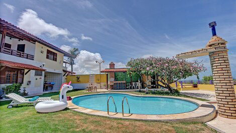 Casa incrível na beira mar da Praia de Iguape por Carpediem