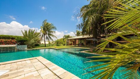 Exclusive and luxurious house in Jacumã
