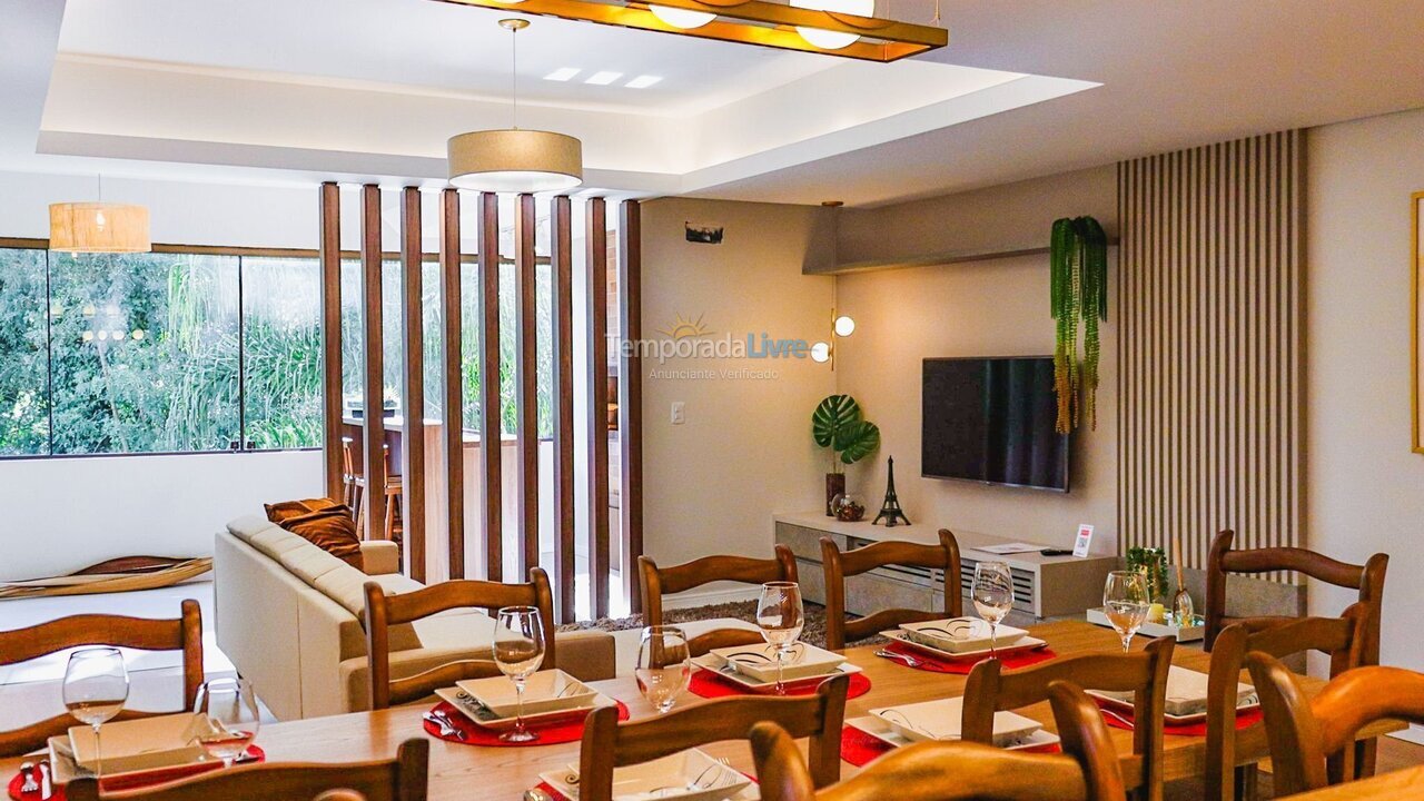 Apartment for vacation rental in Canela (Centro)