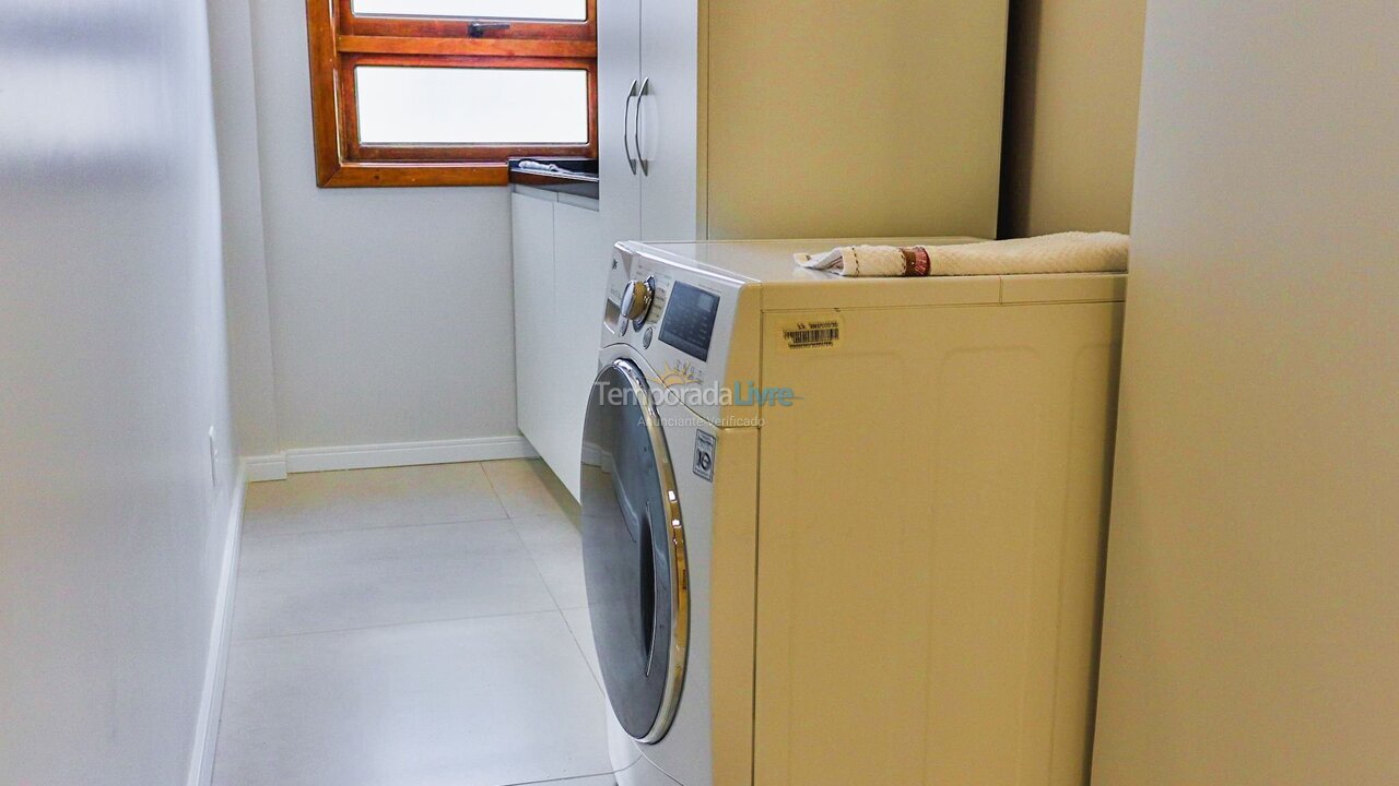 Apartment for vacation rental in Canela (Centro)