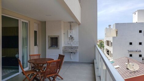 195 - Hermoso Apartamento con piscina a 50mts del mar en Mariscal