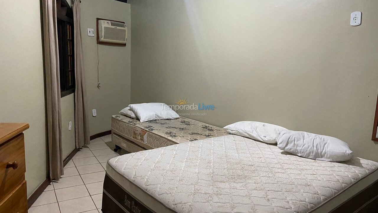 Apartamento para aluguel de temporada em Arraial do Cabo (Praia dos Anjos)