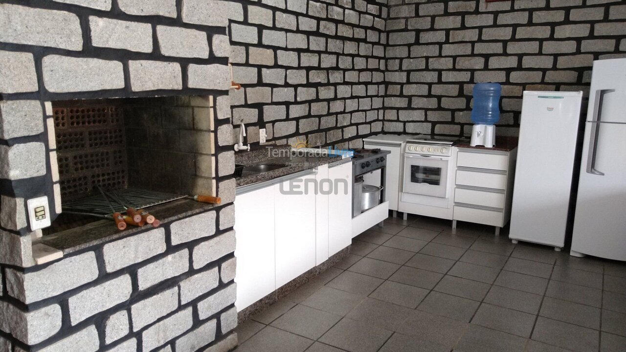 House for vacation rental in Bombinhas (Canto Grande)