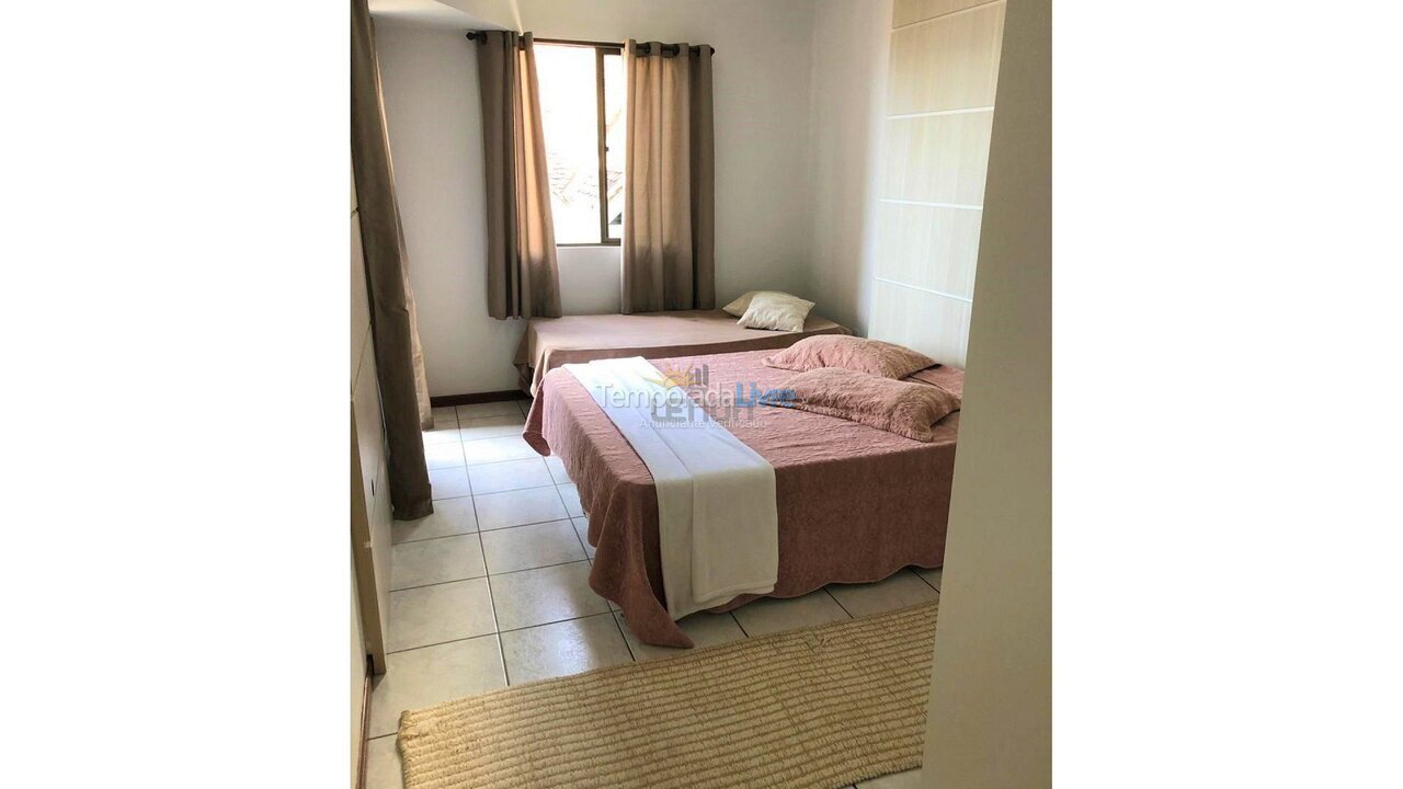 Apartamento para aluguel de temporada em Bombinhas (Praia de Bombas)