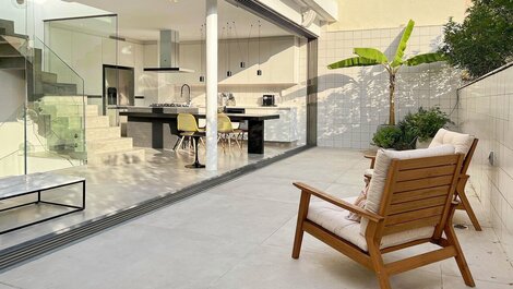 Ático triplex con piscina para vacaciones en Copacabana