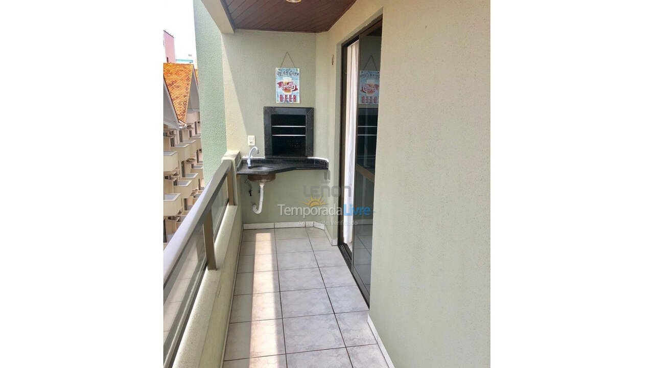 Apartamento para aluguel de temporada em Bombinhas (Praia de Bombas)
