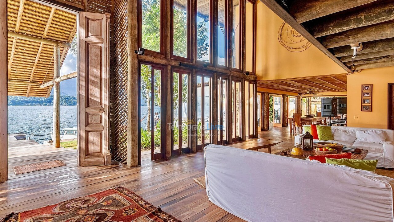 House for vacation rental in Angra Dos Reis (Ilha do Cavaco)