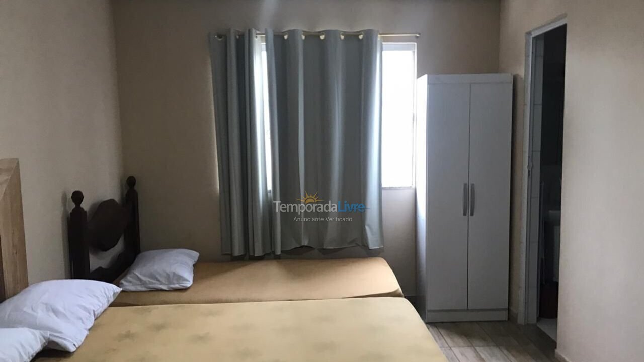 Apartamento para aluguel de temporada em Cabo Frio (Jardim Caiçara)