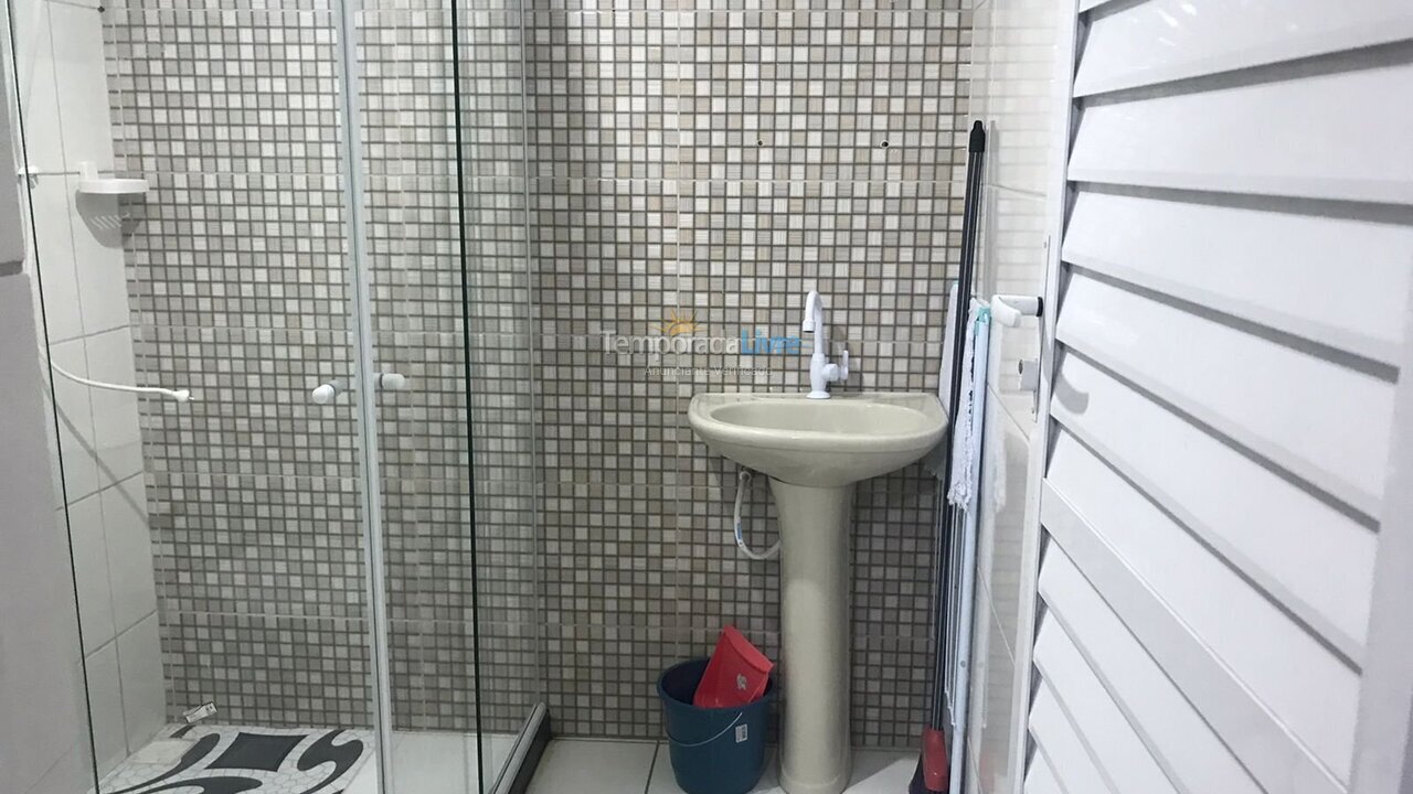 Apartamento para aluguel de temporada em Cabo Frio (Jardim Caiçara)