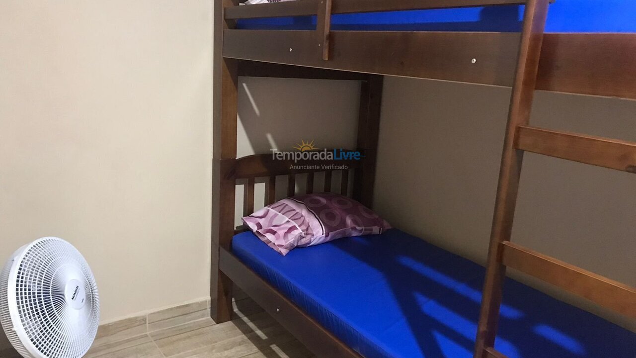 Apartamento para aluguel de temporada em Cabo Frio (Jardim Caiçara)