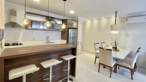 Apartamento para alugar em Bombinhas - Praia de Bombas