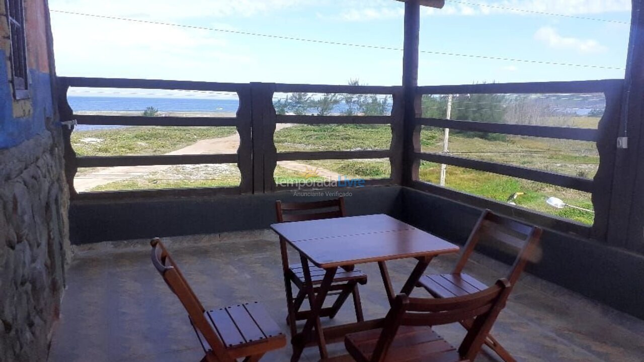 Apartamento para aluguel de temporada em Arraial do Cabo (Monte Alto)